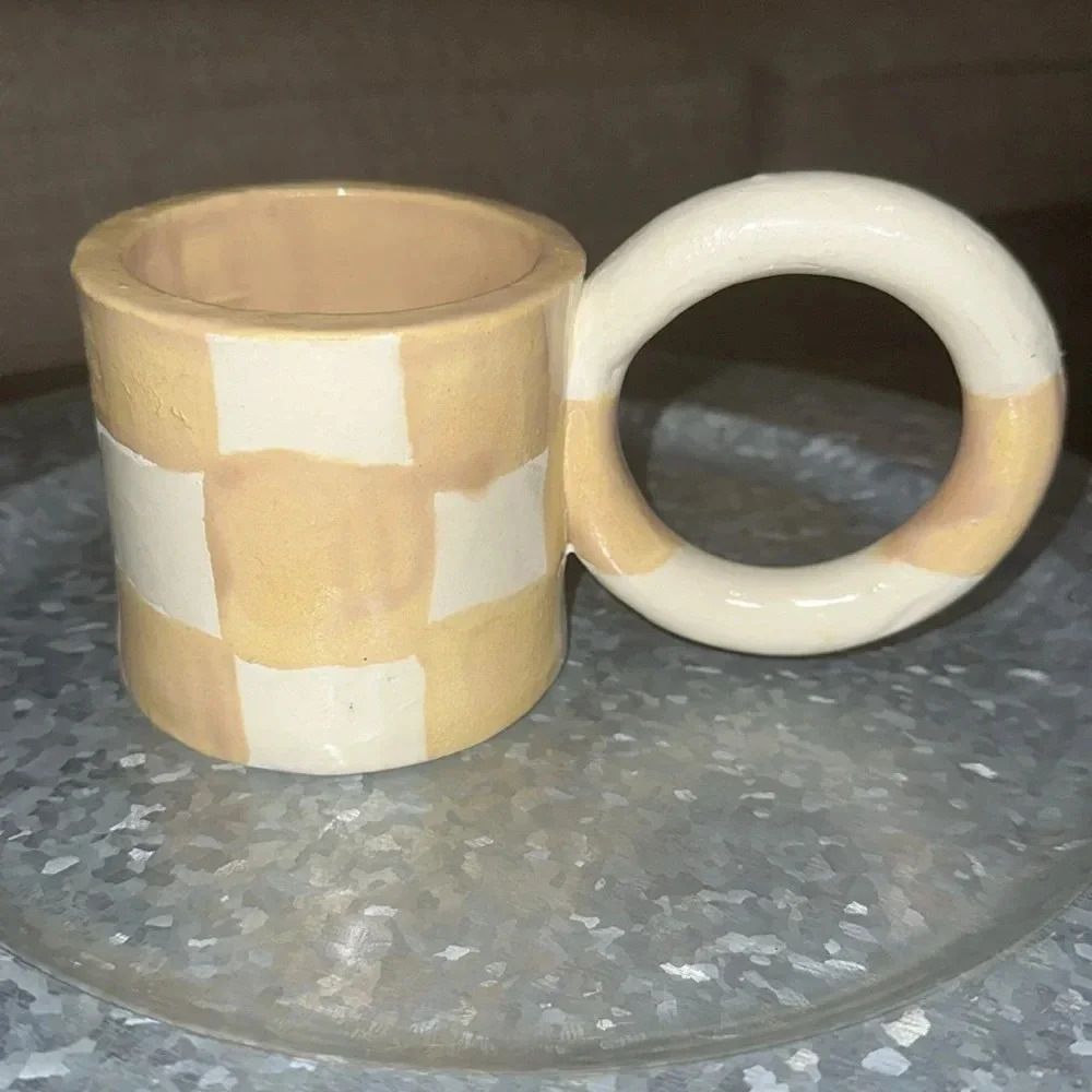THE MANGATA EXPERIENCE Unique
Morpheus Coffee Cup Dusty Blush Creek Hand Crafted - Picture 5 of 12